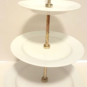 PIER 1 Three Tier White Server